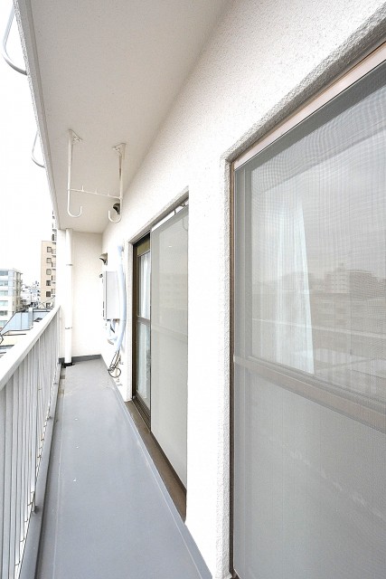 クレール東山　南西向きバルコニー