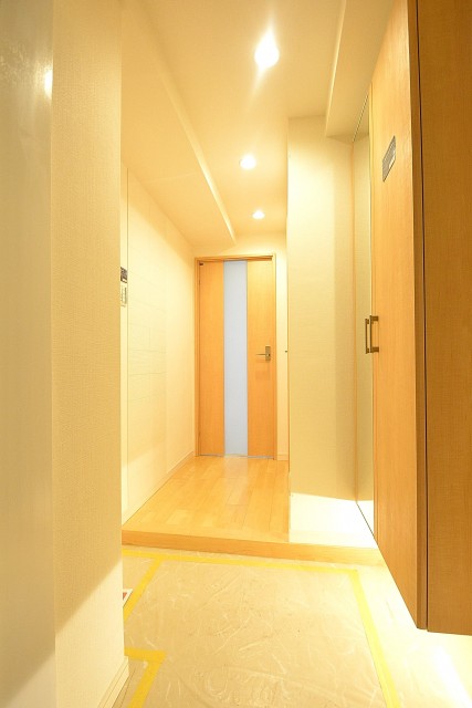 ニューウェルハイツ高輪　玄関