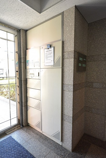 アルカサル世田谷上町　宅配BOX