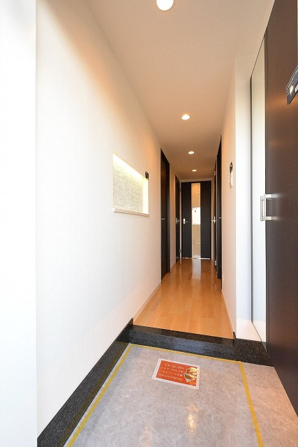 アルカサル世田谷上町　玄関