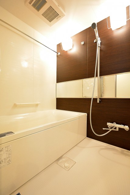 アルカサル世田谷上町　バスルーム