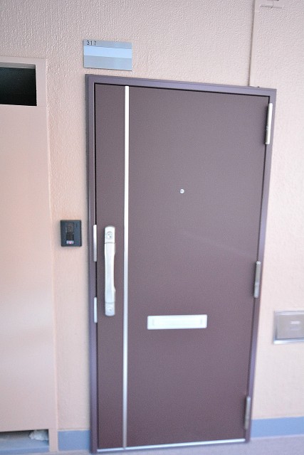 築地永谷コーポラス　玄関