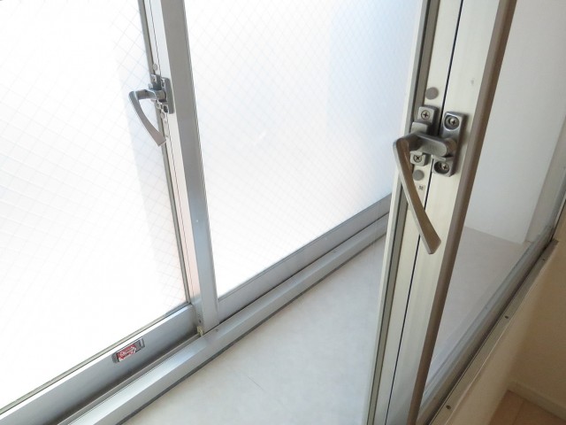 デボスハイツ　出窓