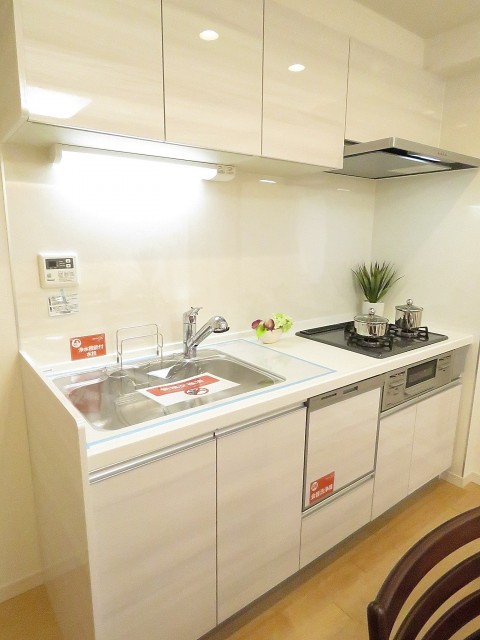 クレール八幡山　キッチン