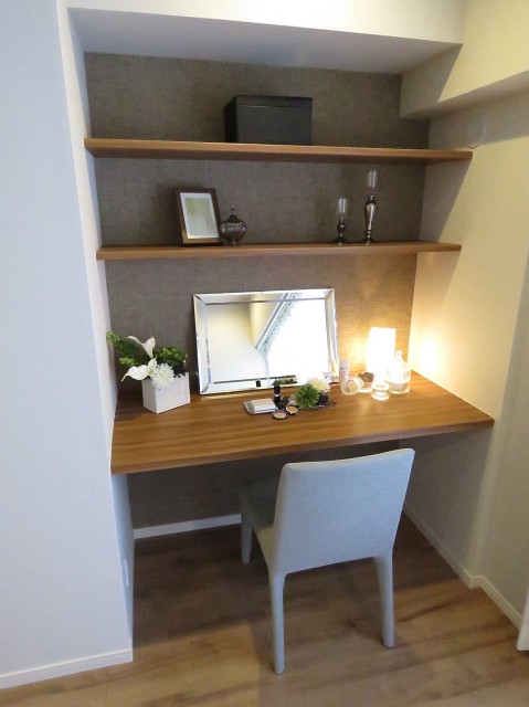 平河町リリエンハイム　デスク