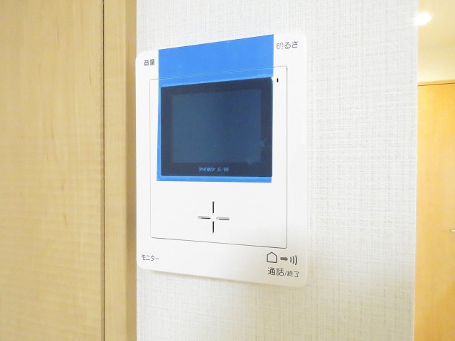 平河町リリエンハイム　TVモニター付きインターホン