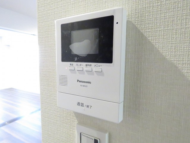 サンハイム永田町　TVモニター付きインターホン