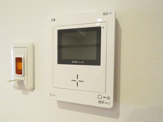 メゾンドール明石　TVモニター付きインターホン