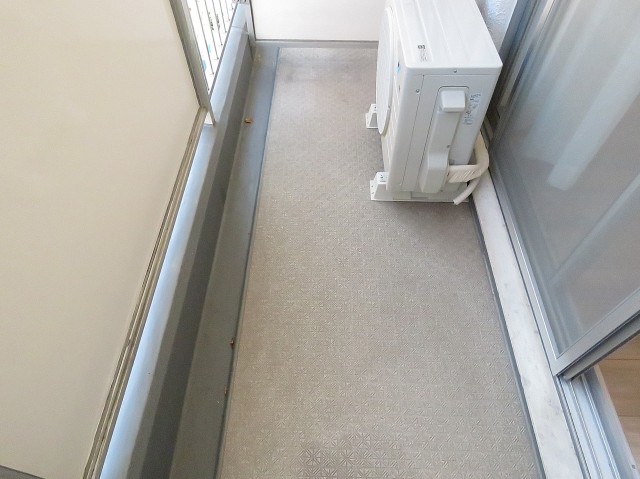 メゾンドール明石　バルコニー