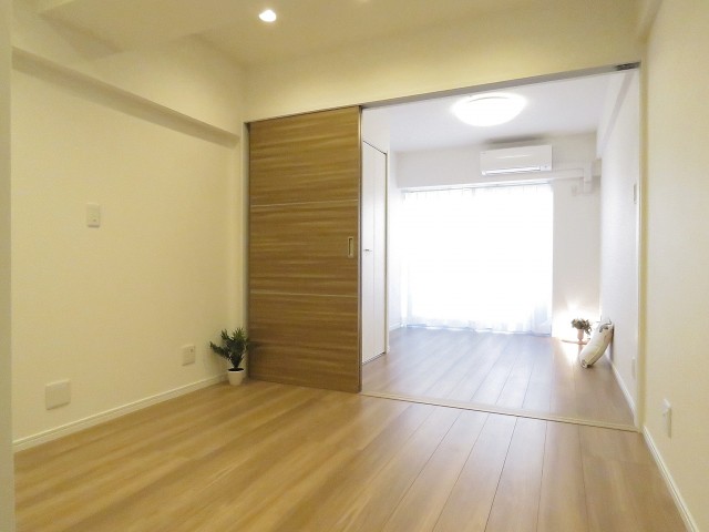 メゾンドール明石　ＤＫ+洋室