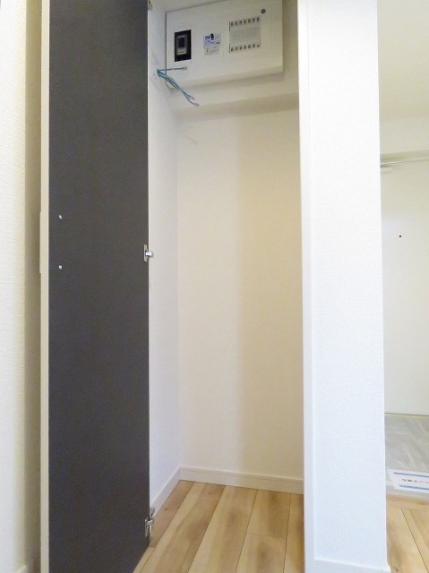 セザールアクアフロント勝どきイースト　物入