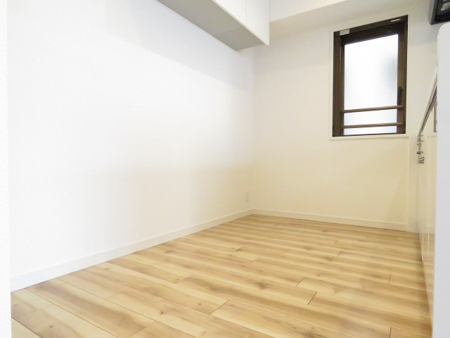 セザールアクアフロント勝どきイースト　キッチン約3.9帖