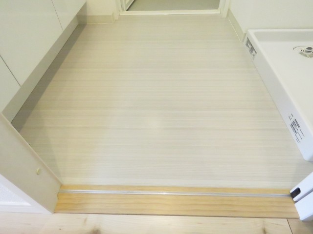 セザールアクアフロント勝どきイースト　洗面室