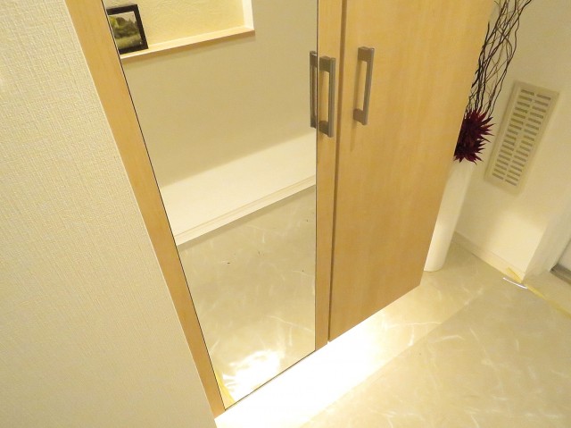 ソルシェ月島　シューズBOX