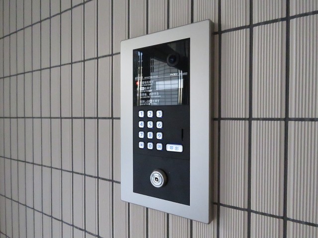 モンターニュ目黒中町　オートロック