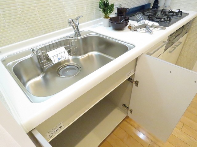 コスモ世田谷下馬　キッチン