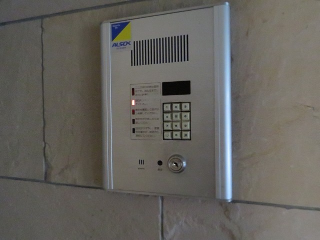 コスモ世田谷下馬　オートロック