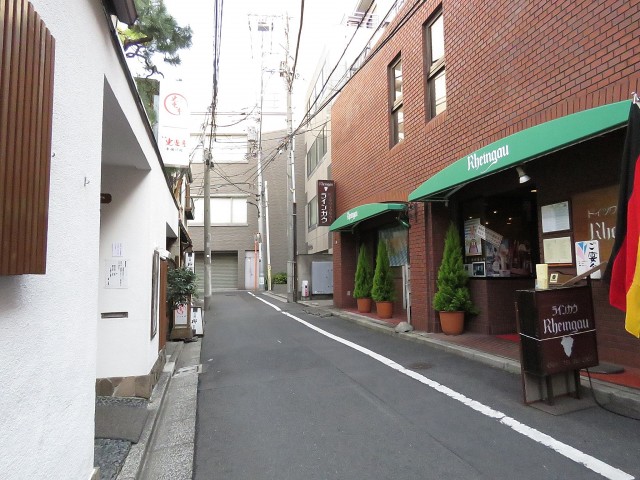 国都マンション四谷　前面道路