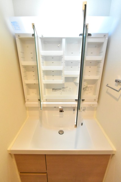 クレール八幡山 洗面室