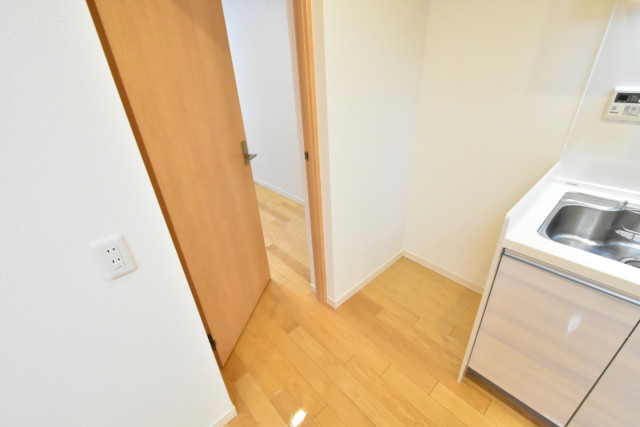 クレール八幡山 洋室4