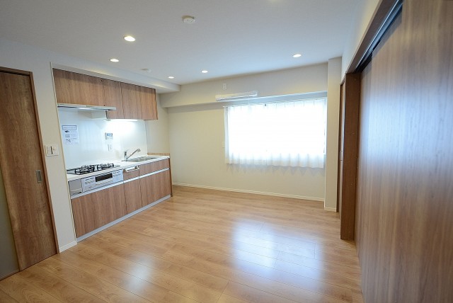 南青山ロータリーマンション　LDK