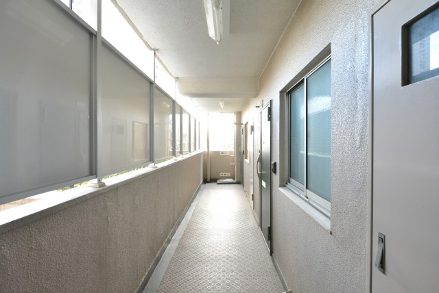 越前堀永谷マンション 玄関