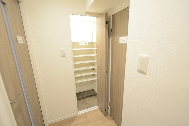 フェルテシモ祐天寺 玄関