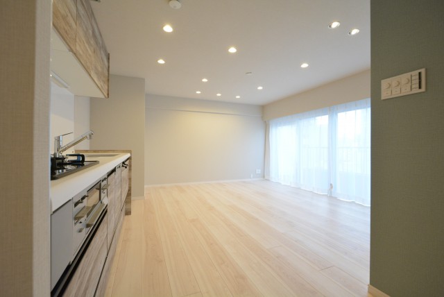 秀和第二南平台レジデンス LDK