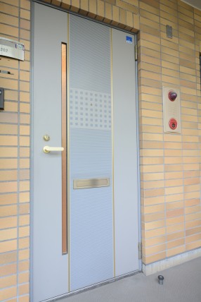 アトラス二子玉川園 玄関