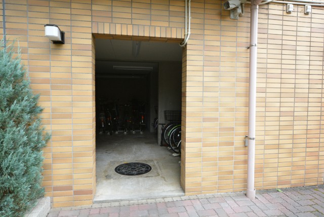 アトラス二子玉川園 駐輪場