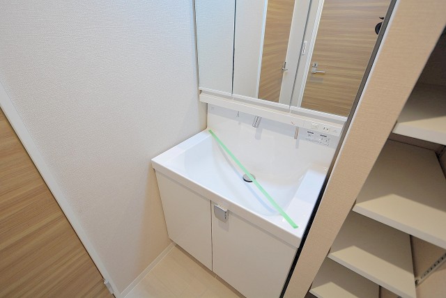 ③ウエスト経堂マンション 洗面