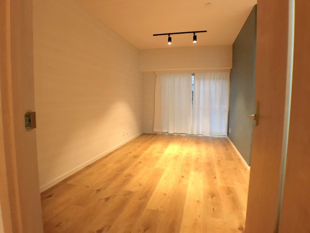 東建島津山南ハイツ 玄関