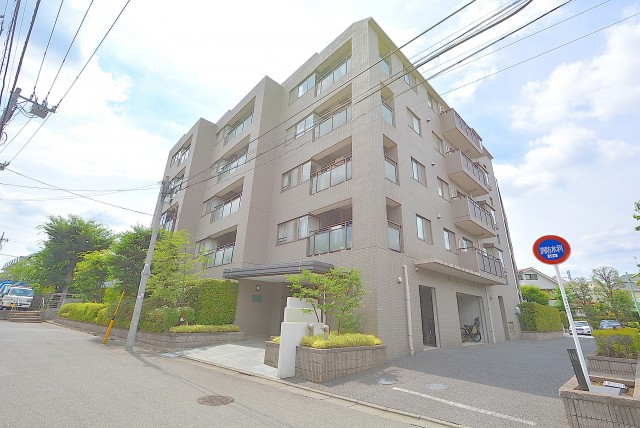 上野毛南パークホームズ外観