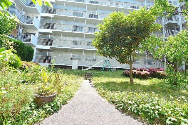 パイロットハウス北新宿 外観