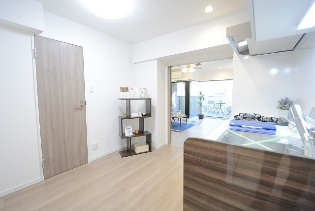 フェルテシモ祐天寺 ダイニング～洋室