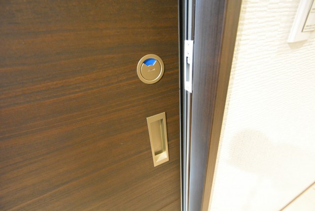 クレッセント目黒Ⅱ403　扉