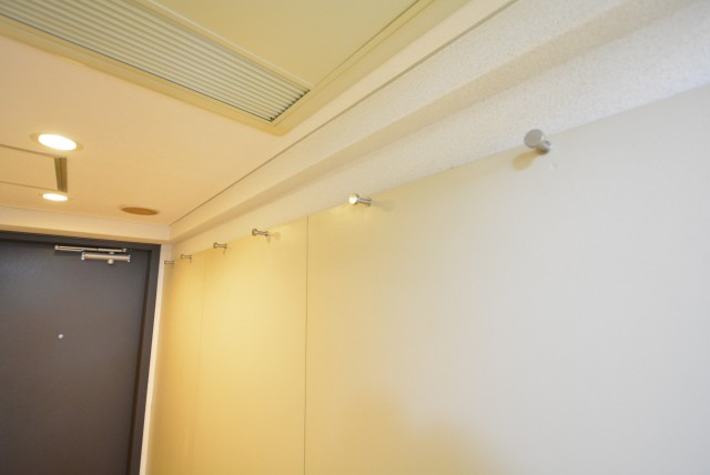 バルミー赤坂421　洋服掛け