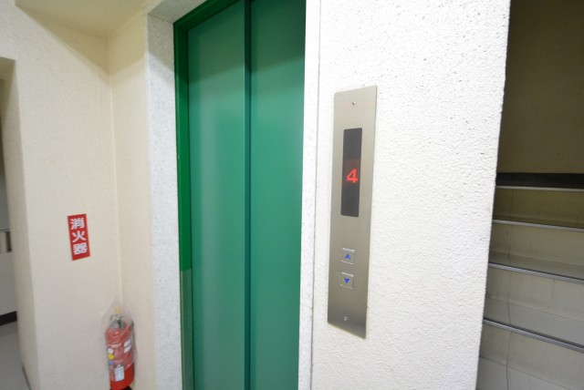 中銀南青山マンシオン202　エレベーター