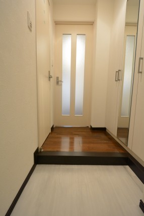 中銀南青山マンシオン202　玄関