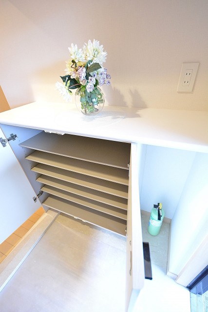 フェイム芝浦インターウエーブ　シューズBOX