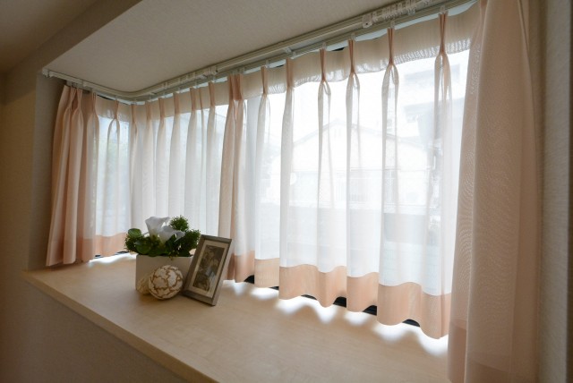 アルファホームズ深沢204　出窓