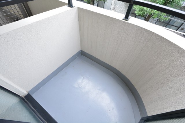 アルファホームズ深沢204　バルコニー