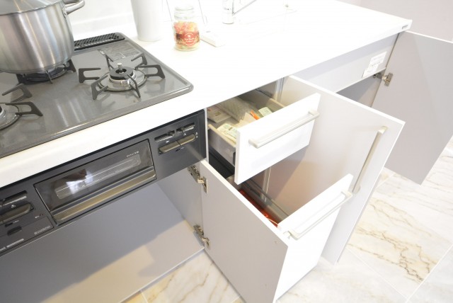 東山コーポラス409　収納