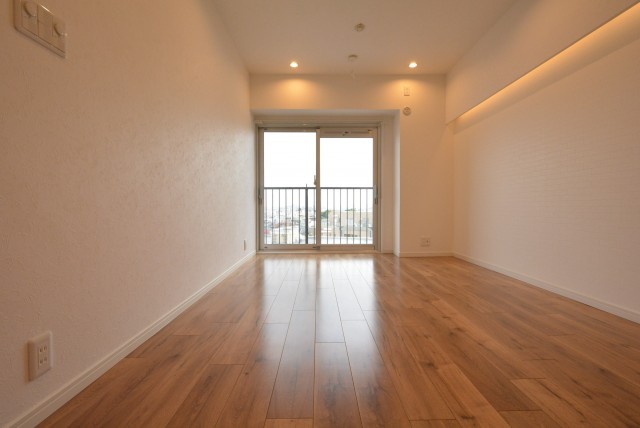 日商岩井第２自由が丘マンション703　リビングダイニングキッチン