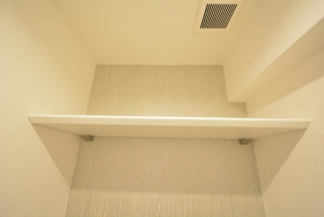 日商岩井第２自由が丘マンション703　棚