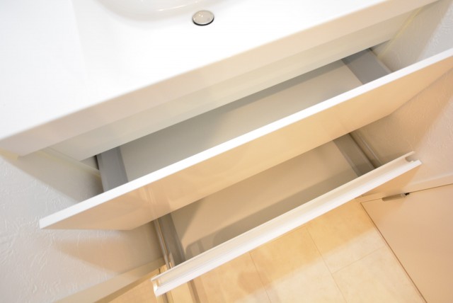 日商岩井第２自由が丘マンション703　収納