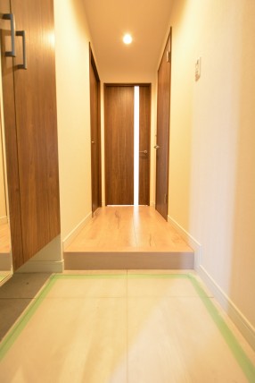 都立大コーポラス205　玄関