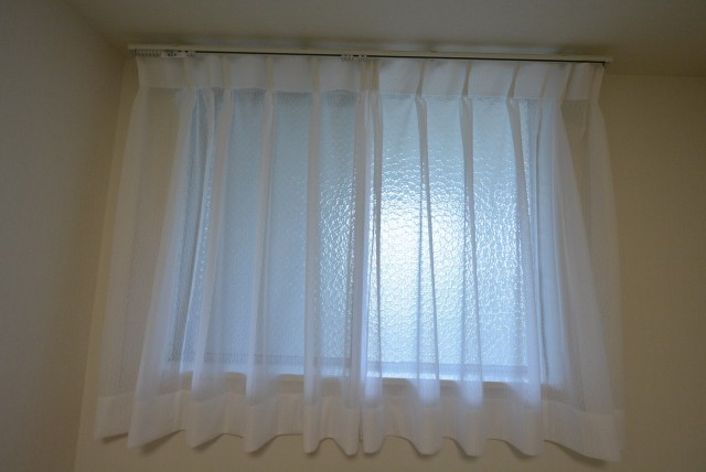 都立大コーポラス205　窓