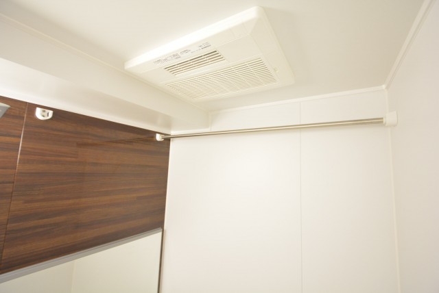 ニュー上馬マンション601　物干し竿