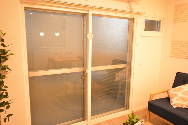 ニュー上馬マンション601　窓